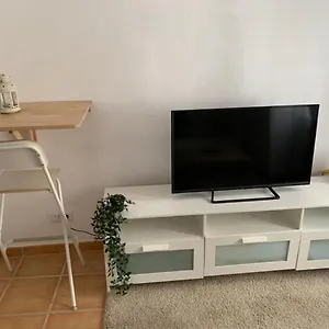 https://centrico-apartamento-junto-al-cervantes.1costadelsol.com