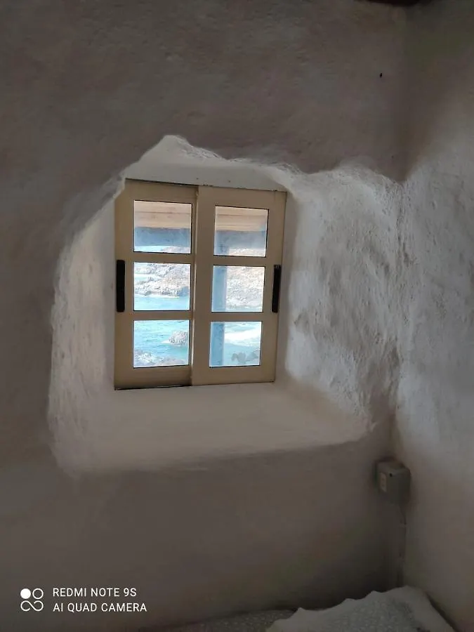 casa cueva el Pozo las Calcosas Pozo de las Calcosas